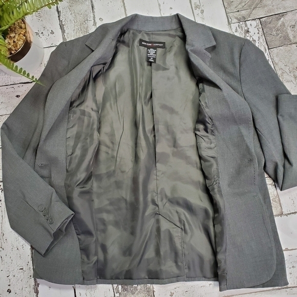 New York & Company Gray Blazer 16/18 - Picture 10 of 13